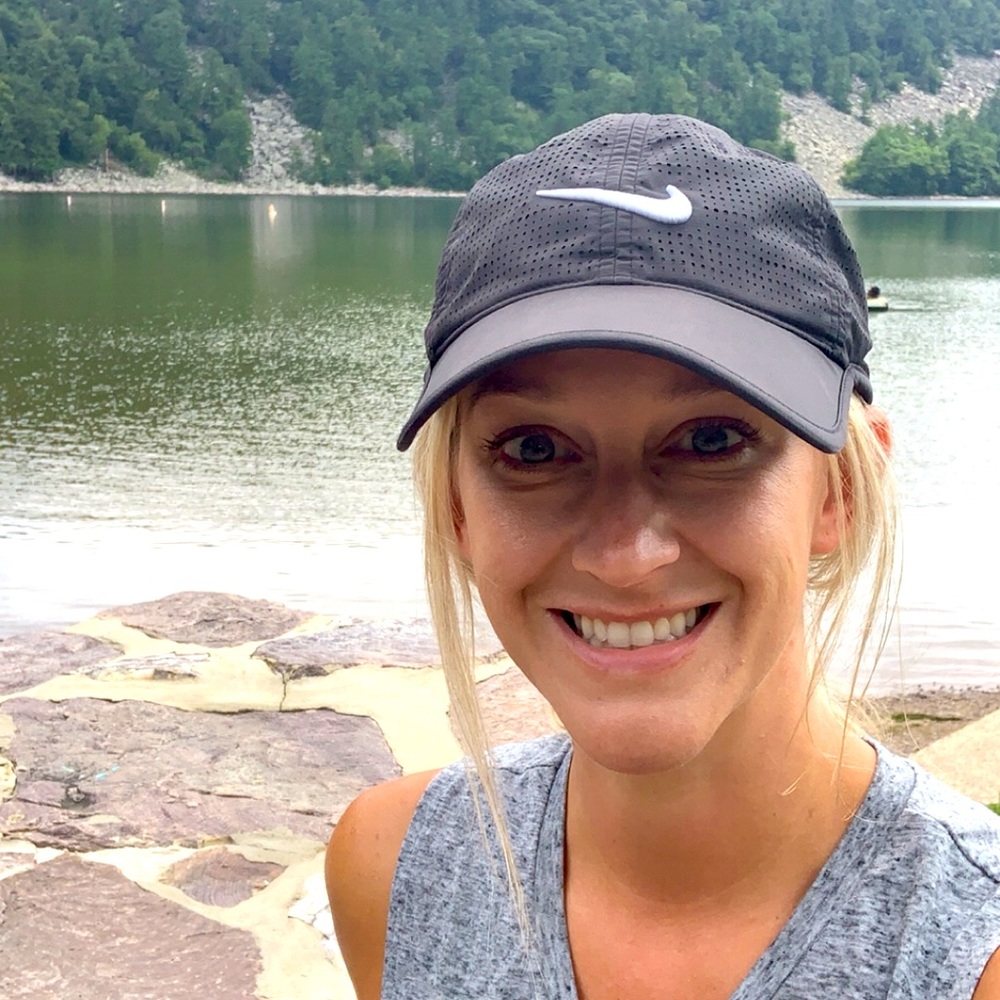 Meet your Posher, Jenny